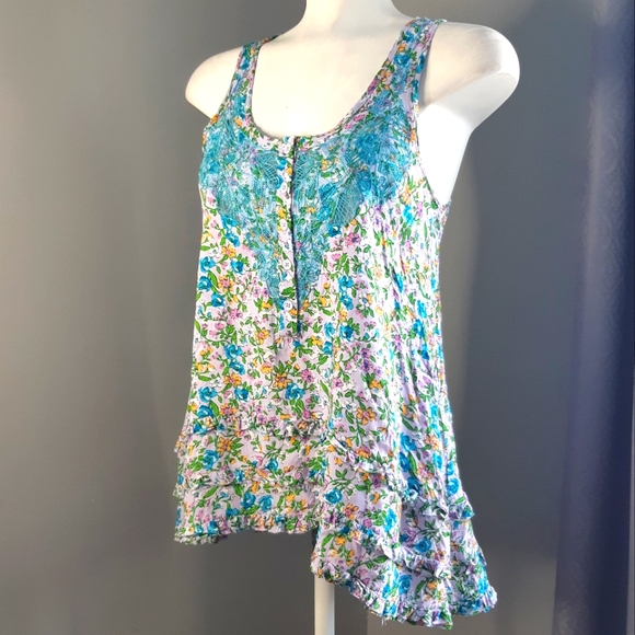 Janet Paris floral ruffle and button tank top with lace overlay size small - Picture 10 of 13